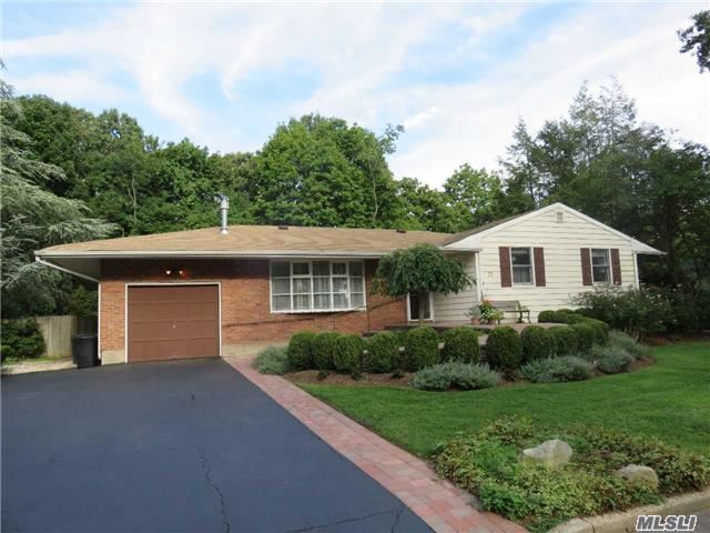 #1 photo, 77 Hedgerow Lane, サフォーク郡 Commack , NY 11725