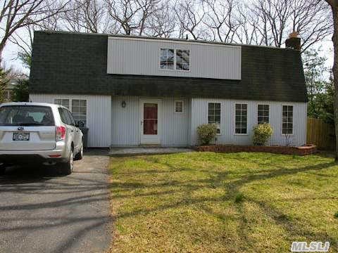 #1 photo, 203 Crystal Brook Ho Road, سوفولك Port Jefferson Station , NY 11776