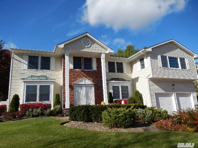 #1 photo, 31 Stonehurst Lane, サフォーク郡 Dix Hills , NY 11746