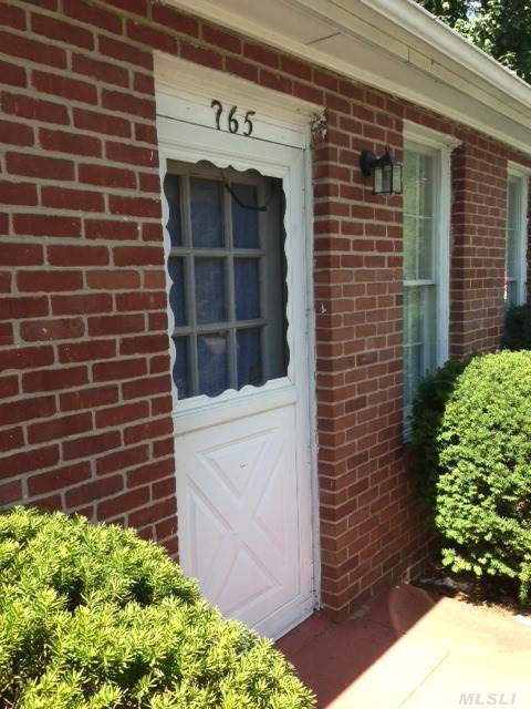 #1 photo, 765 Fort Salonga Road, سوفولك Northport , NY 11768