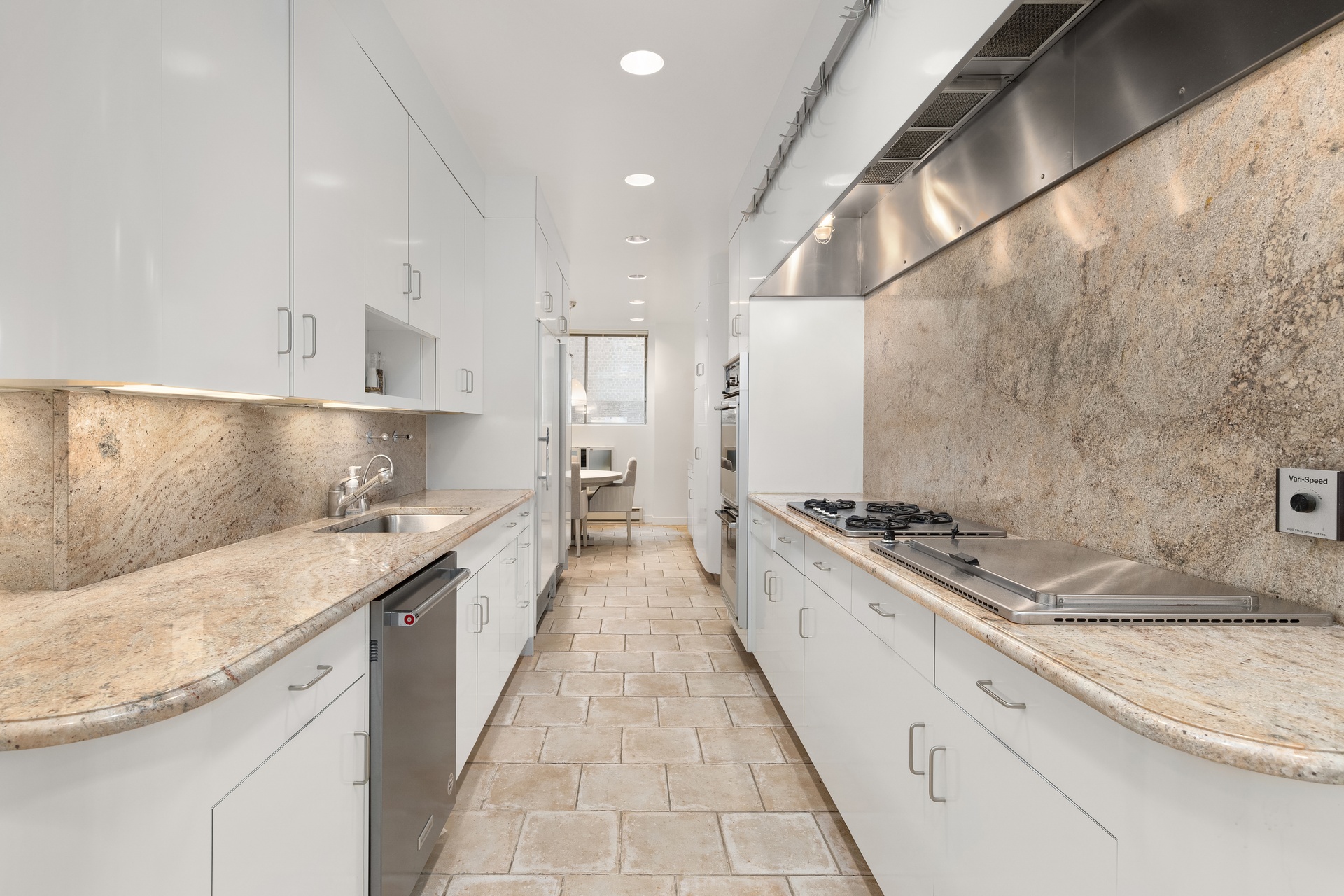 #6 photo, 860 Park Avenue, マンハッタン Upper East Side , NY 10075