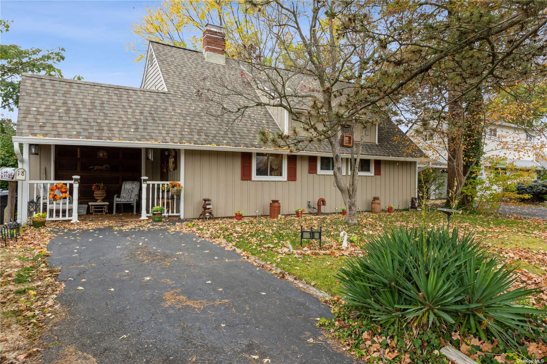 #1 photo, 18 Forest Lane, 长岛 西布雷 Westbury , NY 11590