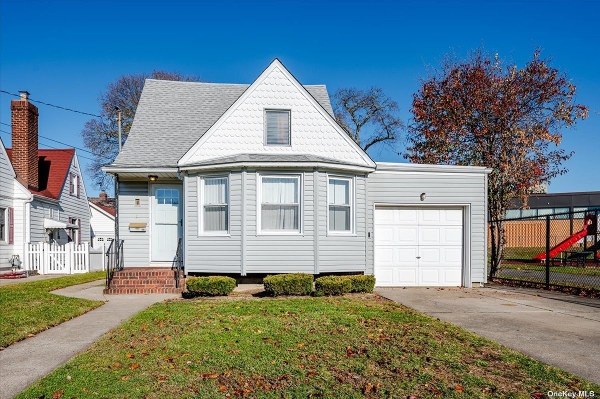 #1 photo, 33 Dorothy Court, 長島 Merrick , NY 11566