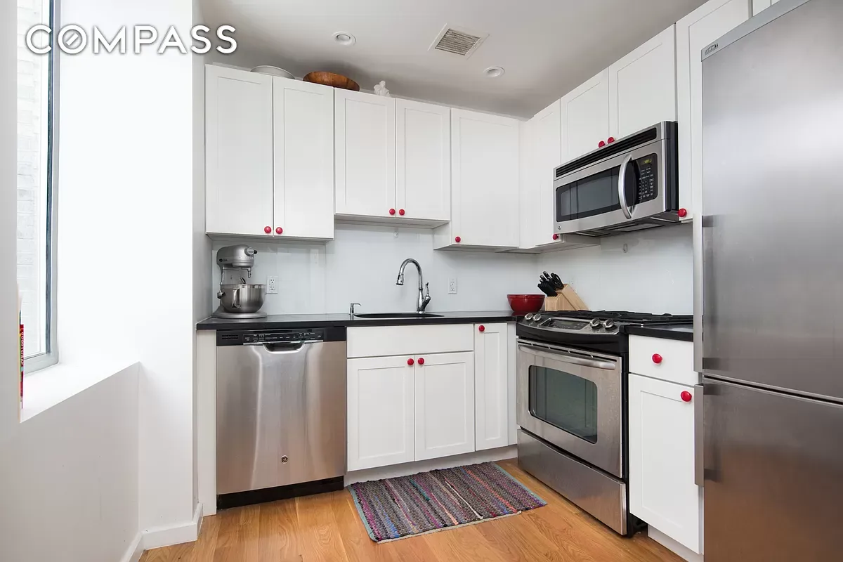 #1 photo, 82 Irving Place, 布鲁克林 克林頓丘 Clinton Hill , NY 11238