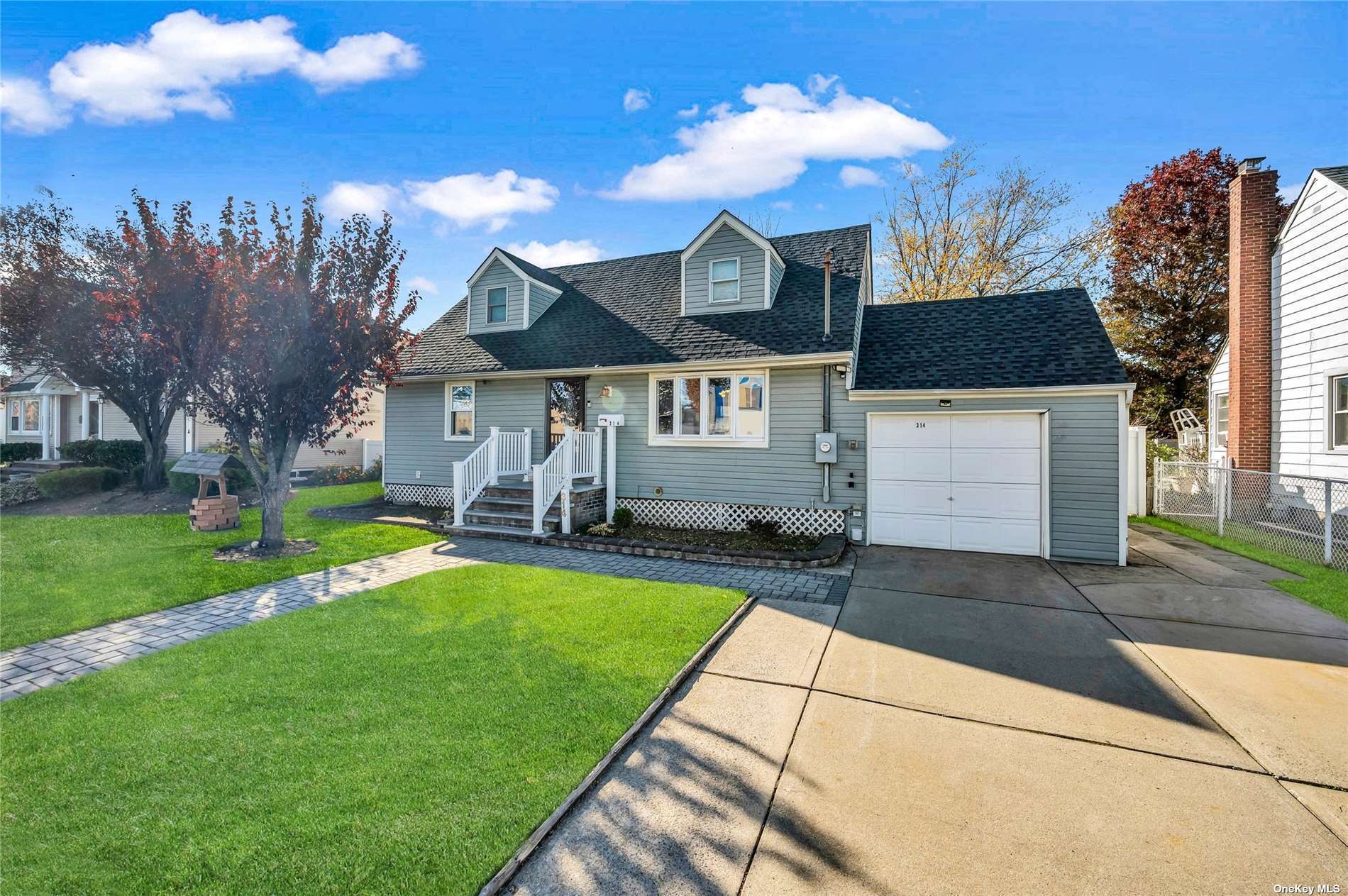 #1 photo, 314 New South Road, 长岛 Hicksville , NY 11801