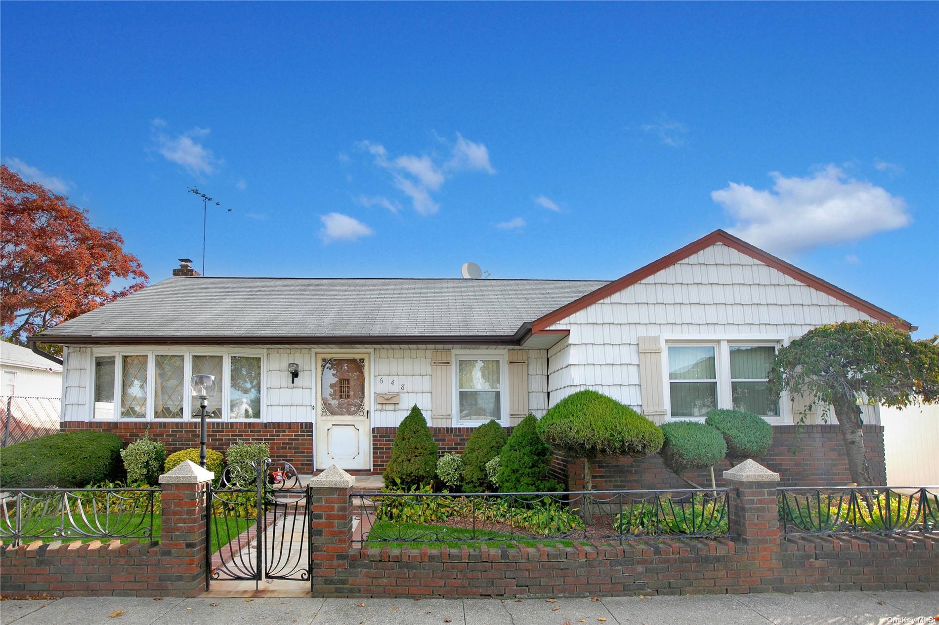 #1 photo, 648 Stewart Avenue, 长岛 贝斯佩奇 Bethpage , NY 11714