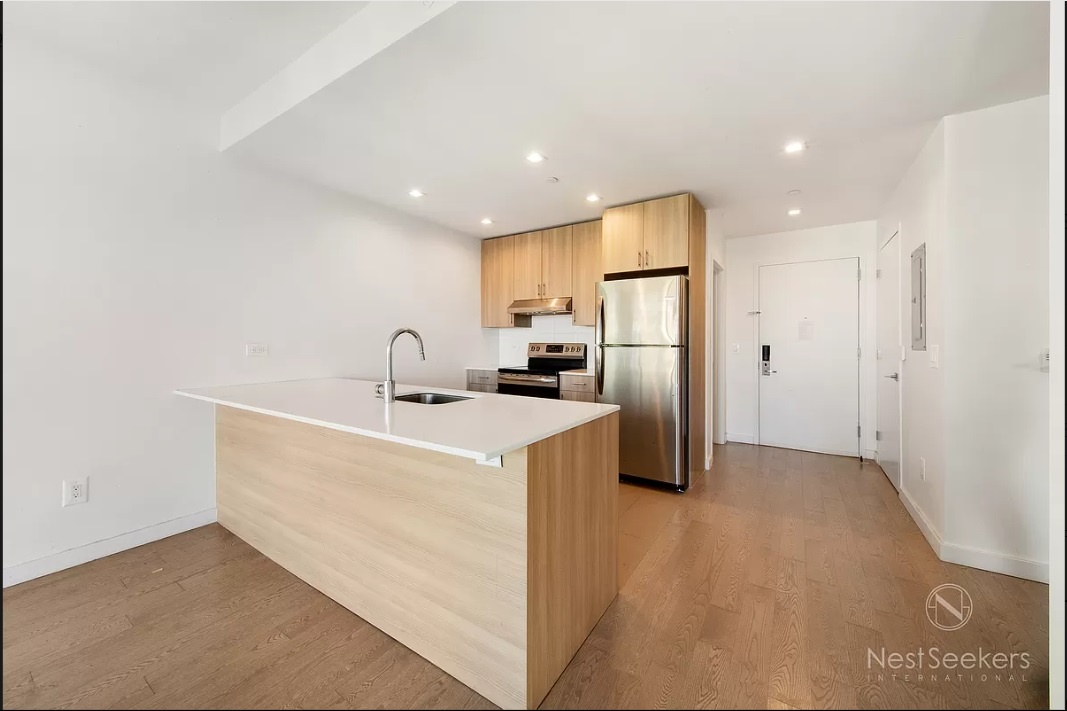 #1 photo, 11-39 49th Avenue, 皇后区 长岛城 Hunters Point , NY 11101