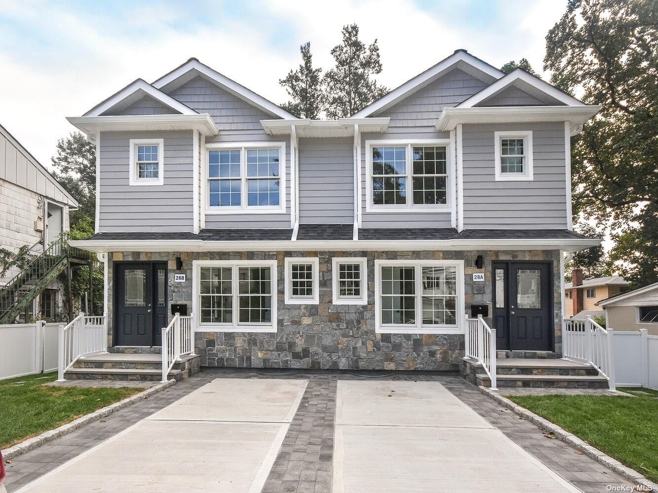 #1 photo, 28B Kirkwood Road, 长岛 华盛顿港 Port Washington , NY 11050