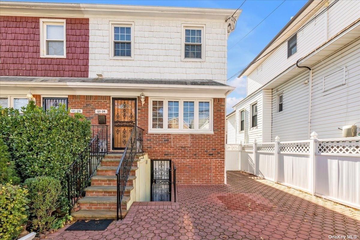 #1 photo, 121-24 7th Avenue, 皇后区 大学点 College Point , NY 11356