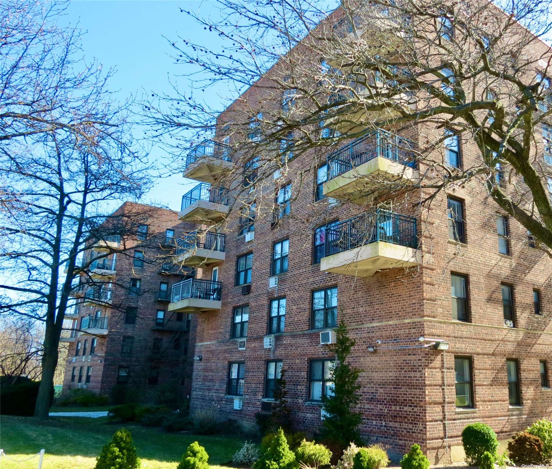 #1 photo, 226-26 Union Turnpike, 皇后區 貝塞 Bayside , NY 11364