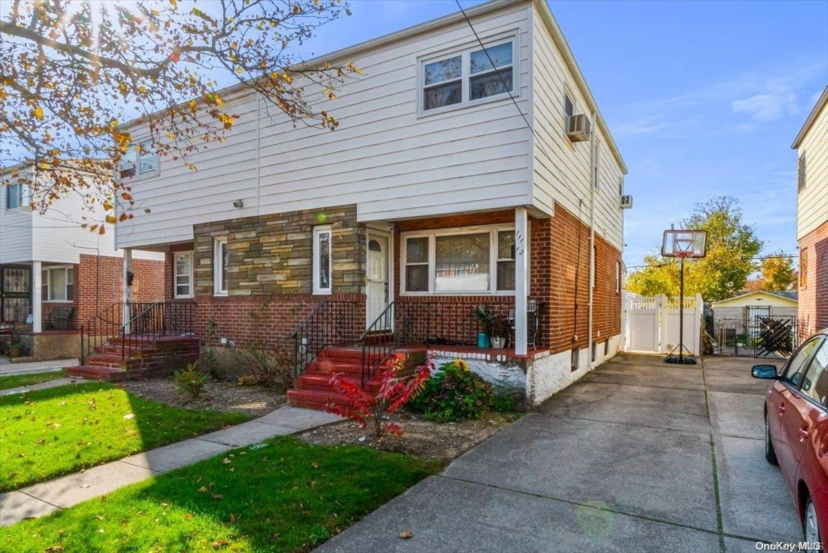 #1 photo, 111-12 Francis Lewis Boulevard, 皇后区 Queens Village , NY 11429