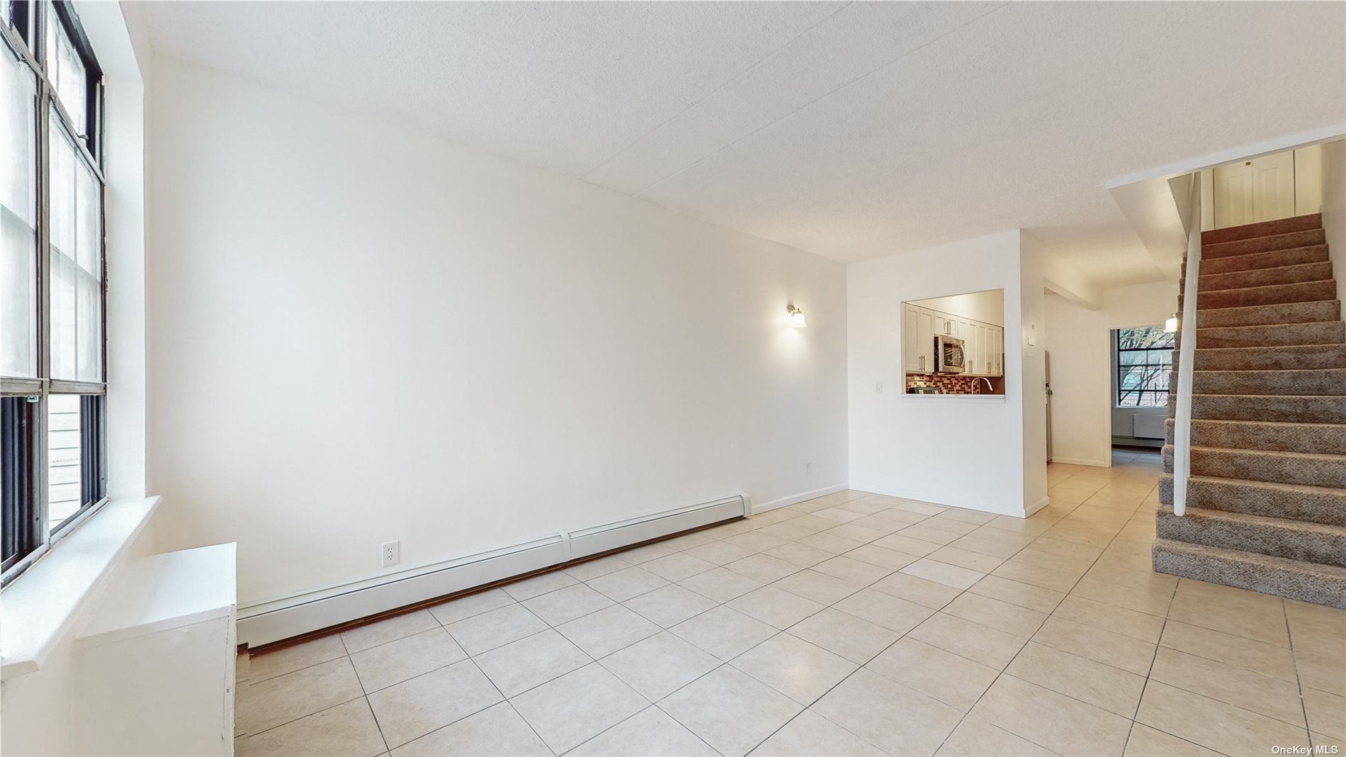 #1 photo, 527 E 156th Street, 布朗士 Bronx , NY 10456