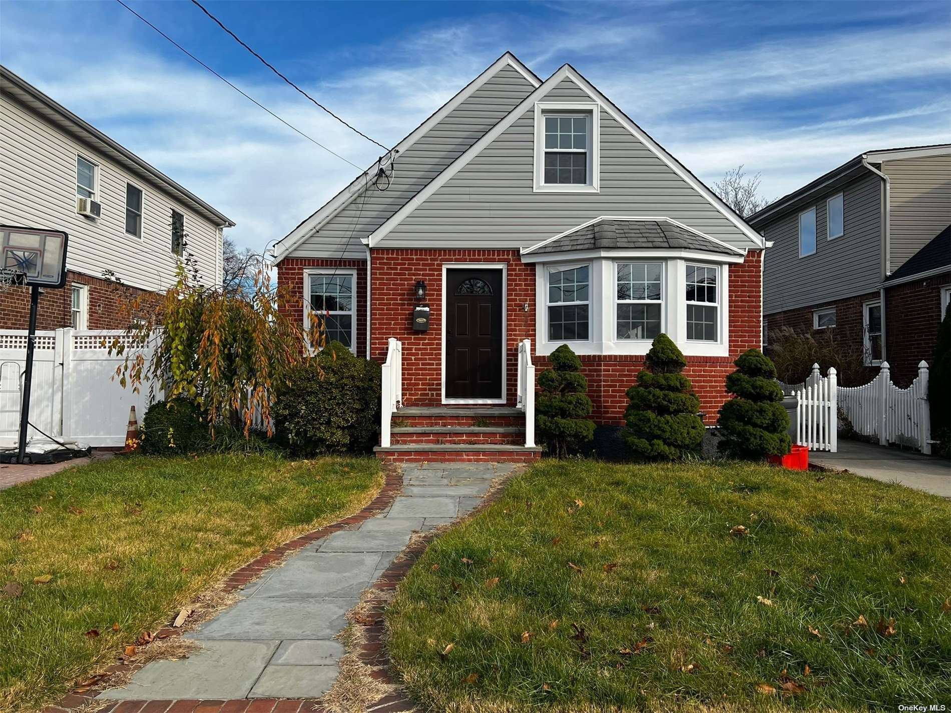 #1 photo, 243 Fendale Street, 长岛 Franklin Square , NY 11010