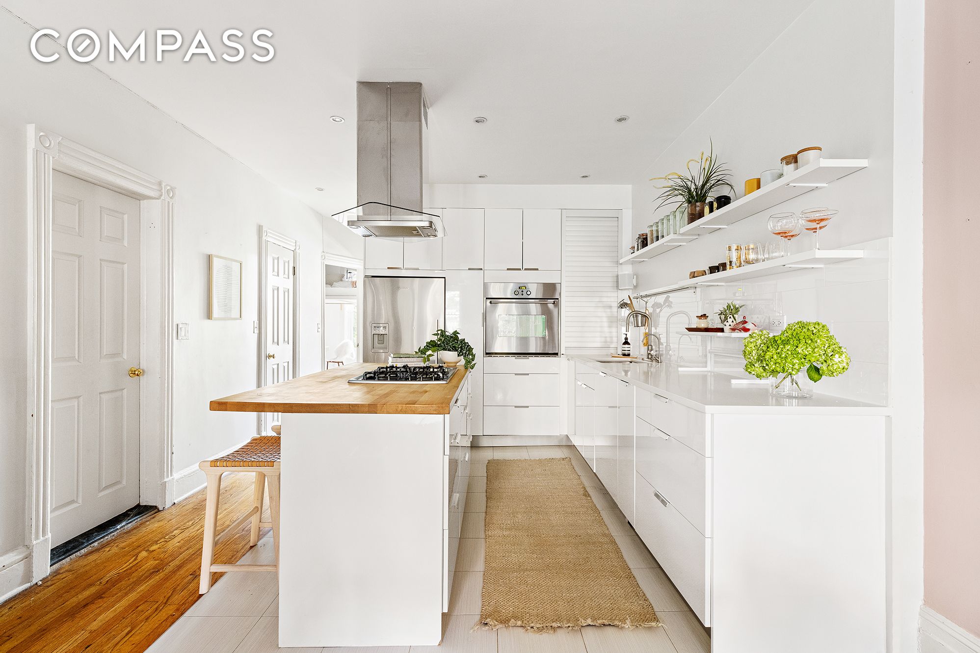 #1 photo, 674 Carroll Street, 브루클린 Park Slope , NY 11215