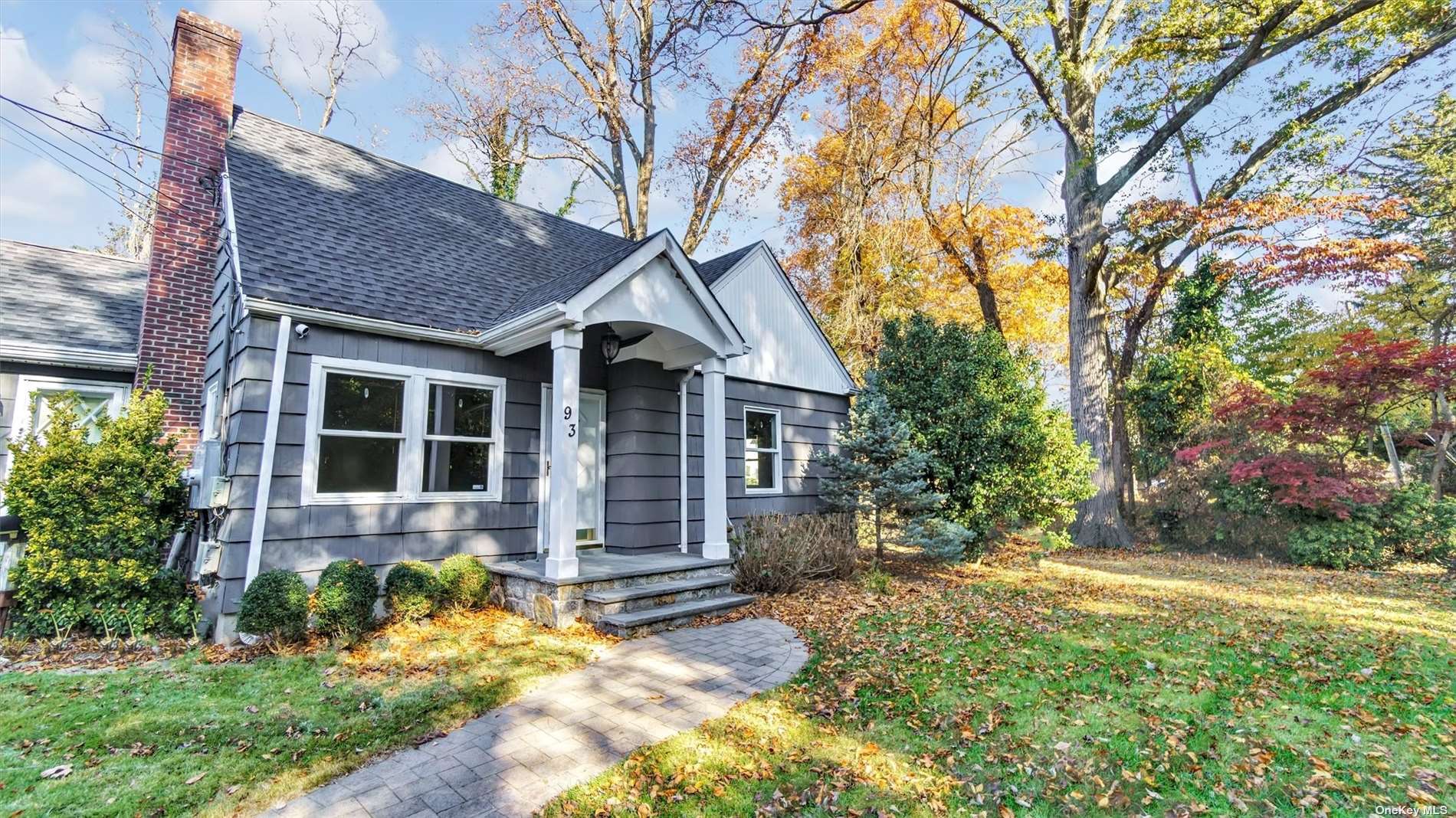 #1 photo, 93 E 25th Street, 东长岛 亨廷顿站 Huntington Station , NY 11746