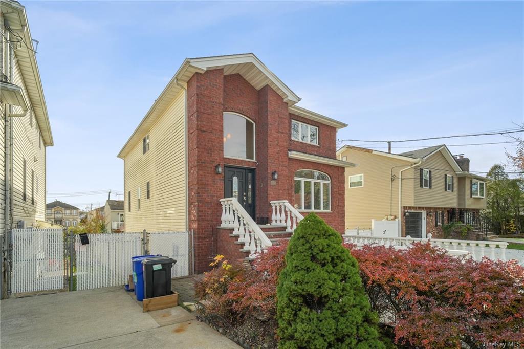 #1 photo, 726 Edgegrove Avenue, 史丹顿岛 Staten Island , NY 10312