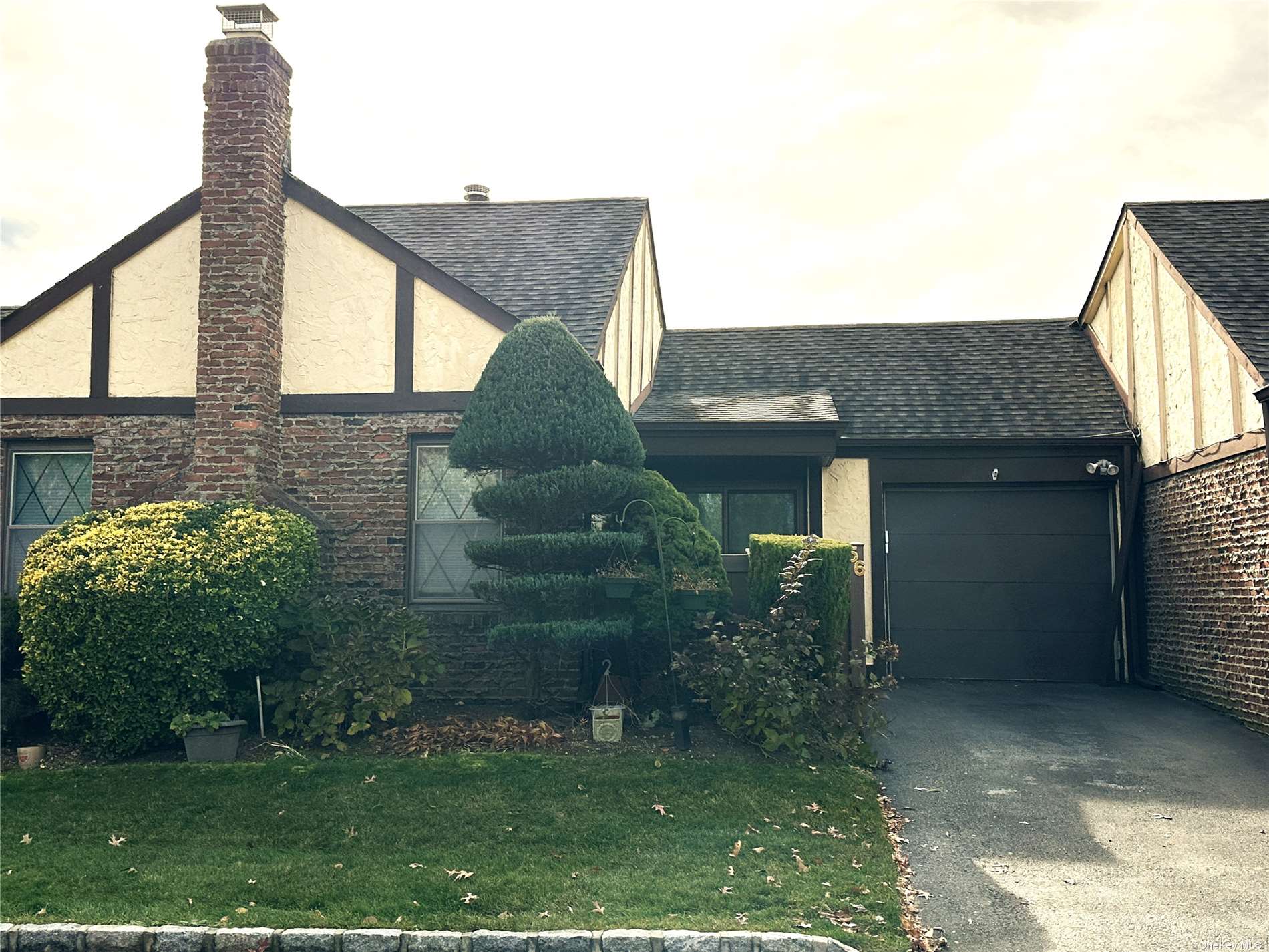 #1 photo, 56 Quail Run Drive, 东长岛 鹿园 Deer Park , NY 11729