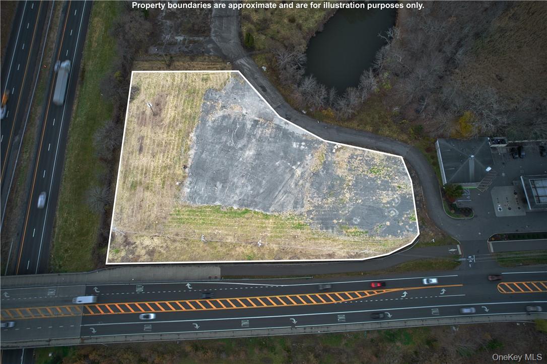 #2 photo, 401 Main Street, New Paltz , NY 12561