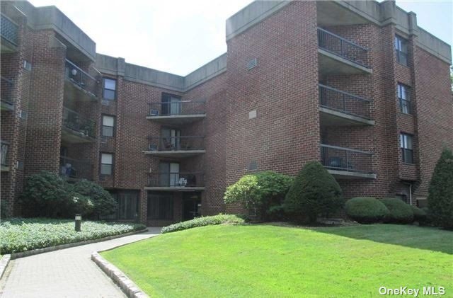 #1 photo, 380 Fulton Street, 长岛 Farmingdale , NY 11735