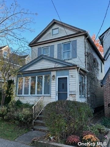 #1 photo, 42 King Street, 长岛 花卉园 Floral Park , NY 11001