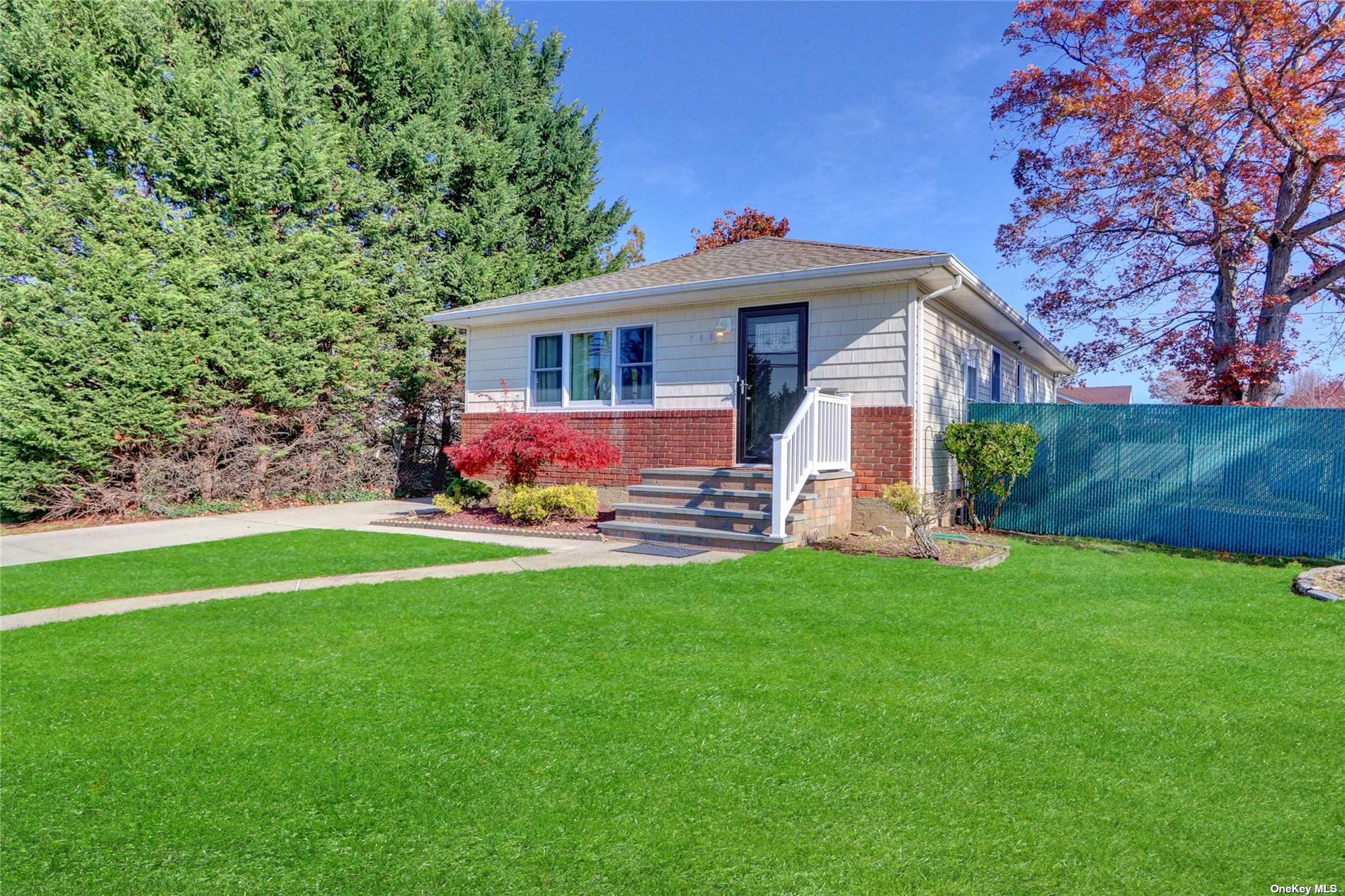 #1 photo, 700 Franklin Avenue, 長島 Massapequa , NY 11758