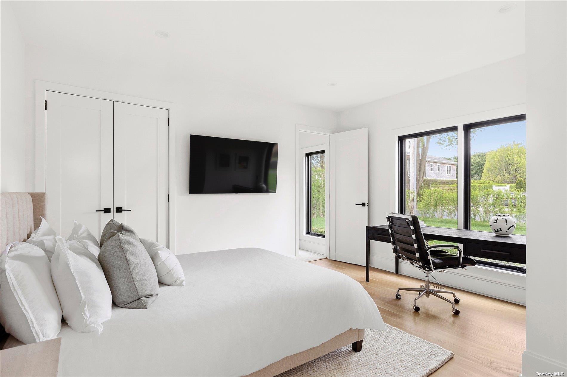 #13 photo, 38 Sherrill, サフォーク郡 East Hampton , NY 11937