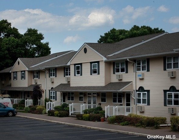 #1 photo, 280 Bellmore Avenue, 东长岛 东艾斯利普 East Islip , NY 11730