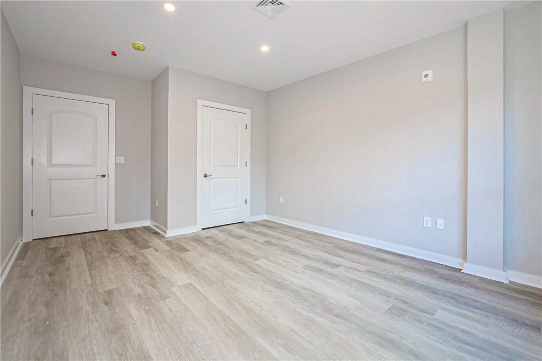 #12 photo, 500 Commerce Street, Hawthorne , NY 10532