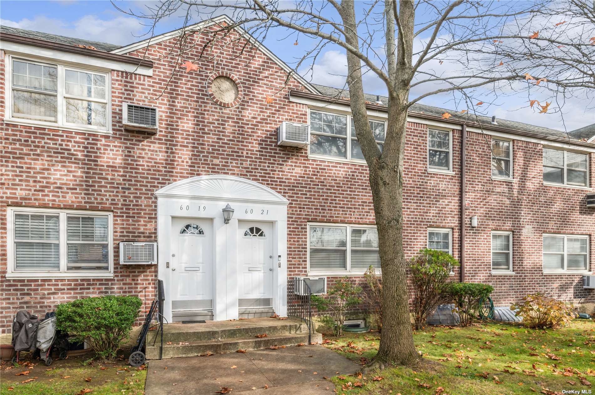 #1 photo, 60-21 Marathon Parkway, 皇后区 小颈 Little Neck , NY 11362