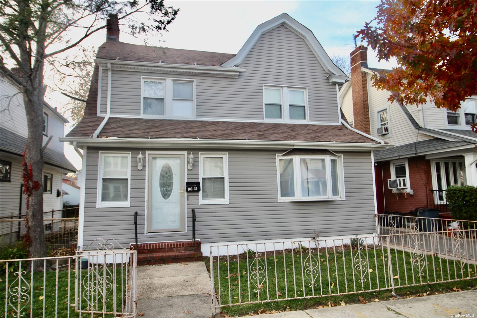 #1 photo, 105-24 220th Street, 皇后区 Queens Village , NY 11429