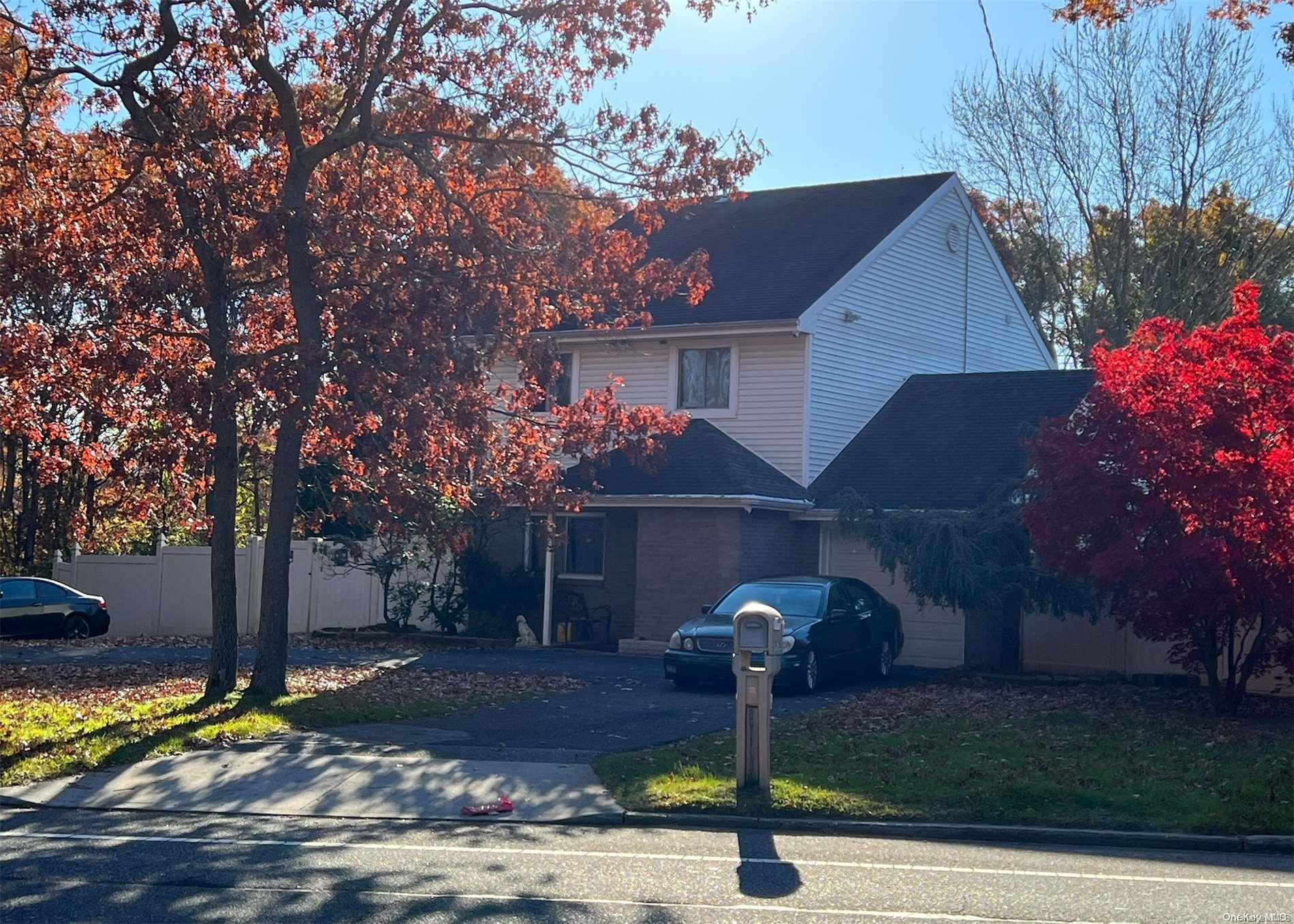 #1 photo, 242 Granny Road, 东长岛 Medford , NY 11763