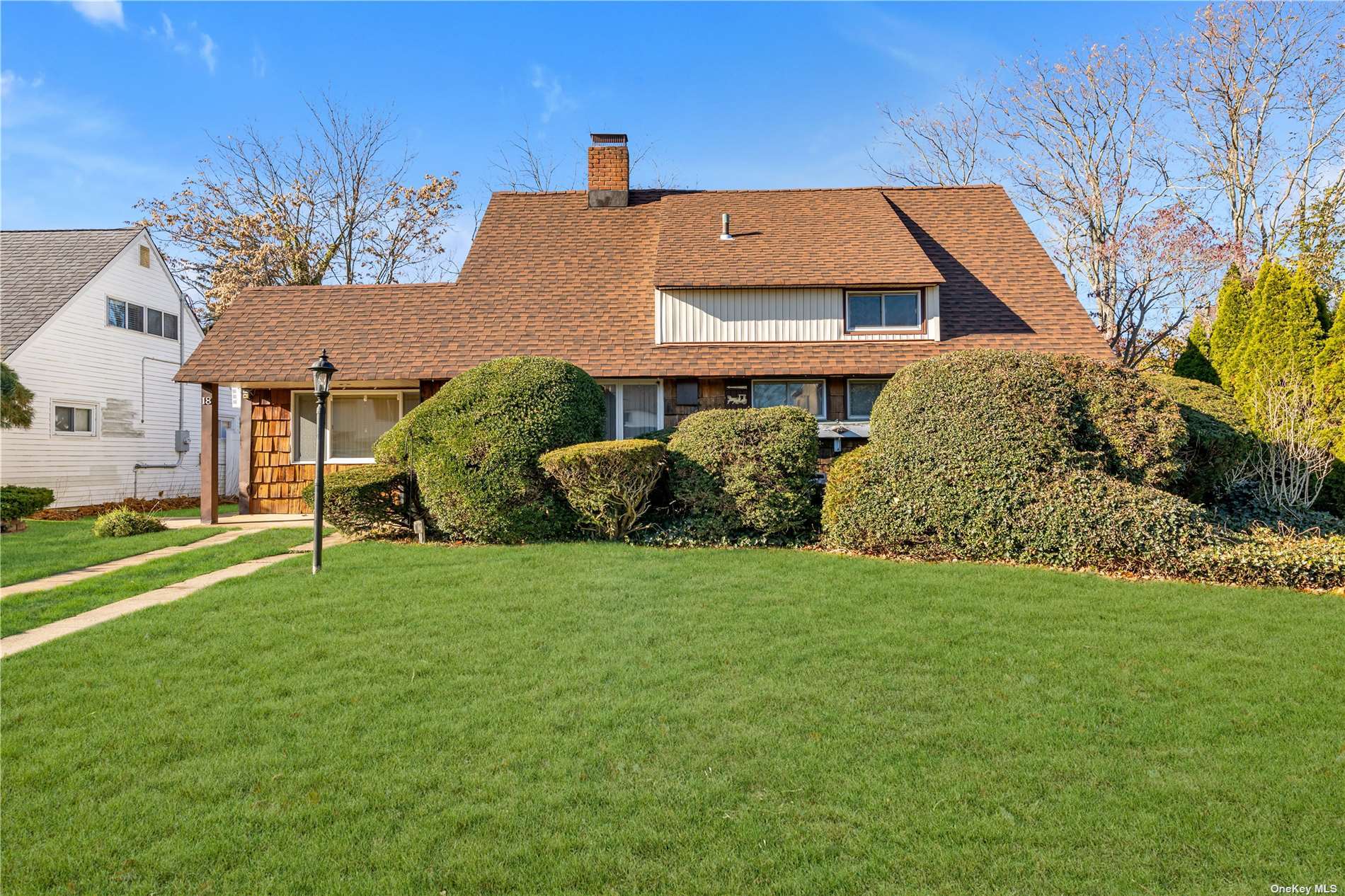 #1 photo, 18 Ash Lane, 长岛 Hicksville , NY 11801