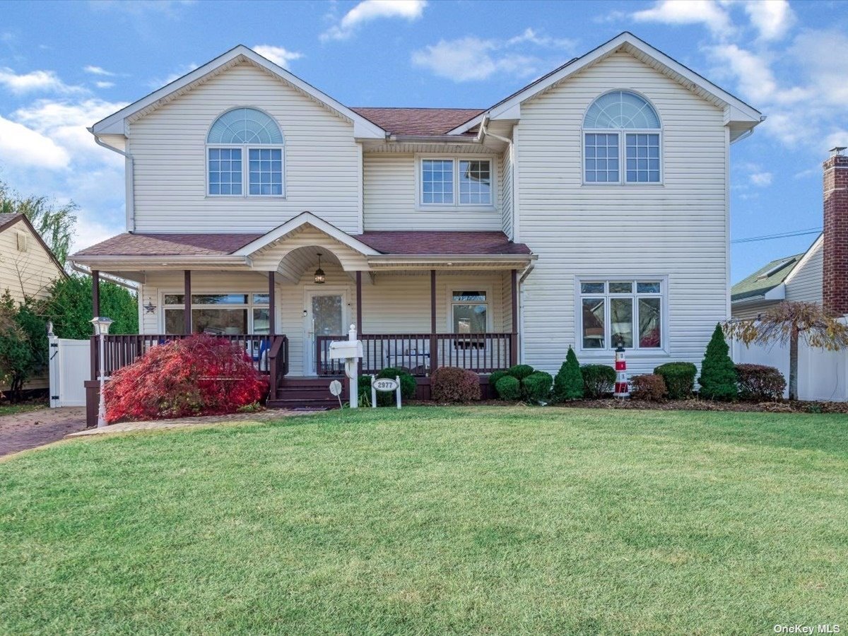 #1 photo, 2977 Lawrence Drive, 长岛 Wantagh , NY 11793