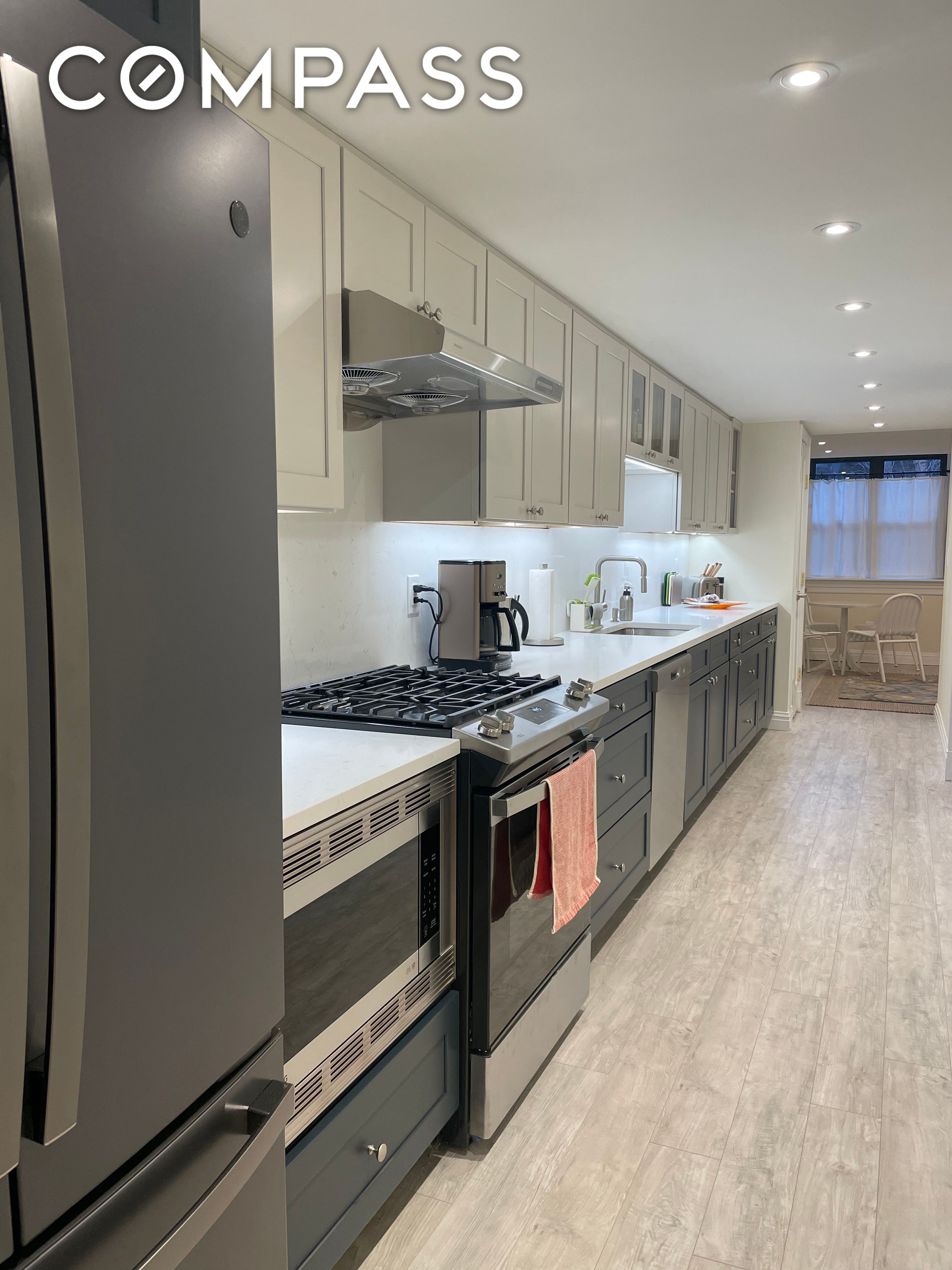 #1 photo, 54 Montgomery Place GARDEN, 布鲁克林 公园斜坡 Park Slope , NY 11215