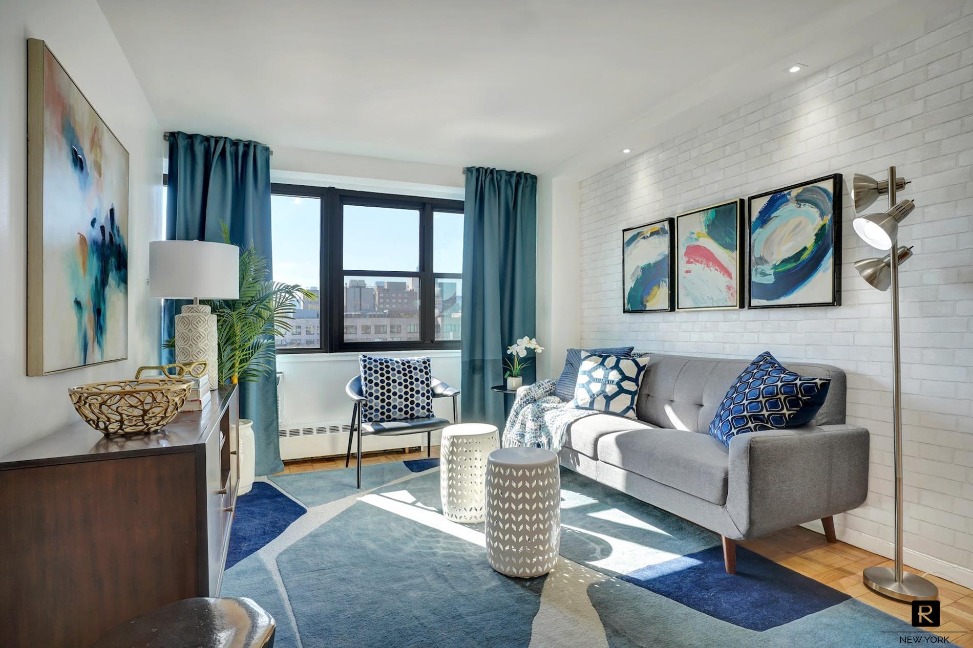 #1 photo, 210 E 15th Street, 曼哈顿 格拉梅西公园 Gramercy Park , NY 10003