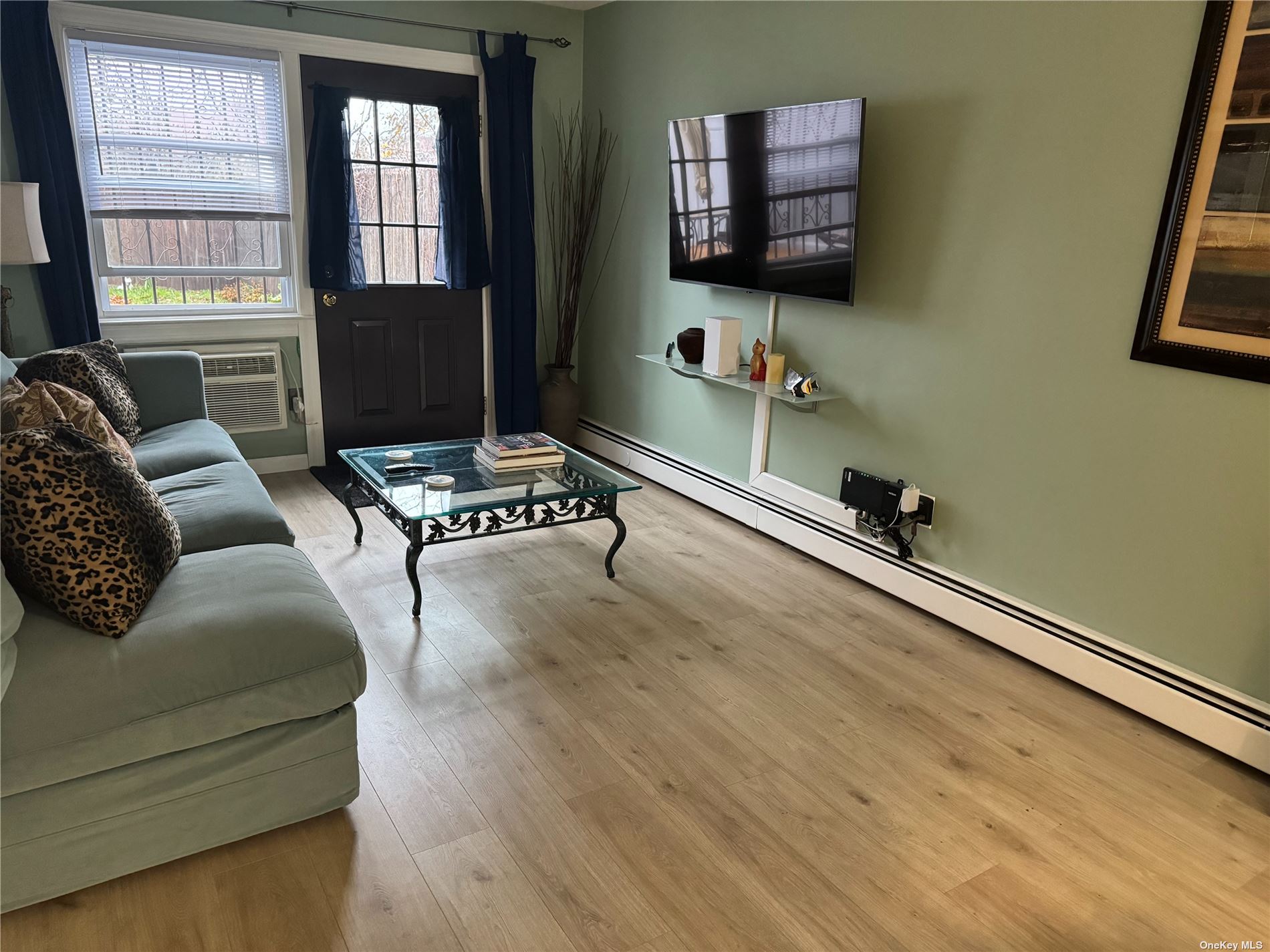 #1 photo, 137-16 88 Street, 皇后区 奥松公园 Ozone Park , NY 11417