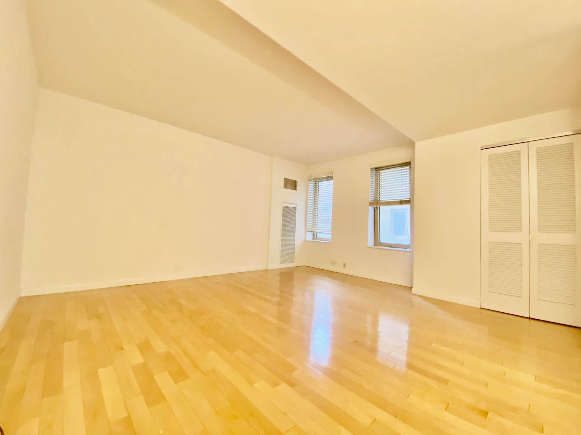 #1 photo, 106 Central Park South, 曼哈顿 中央公园南街 Central Park South , NY 10019