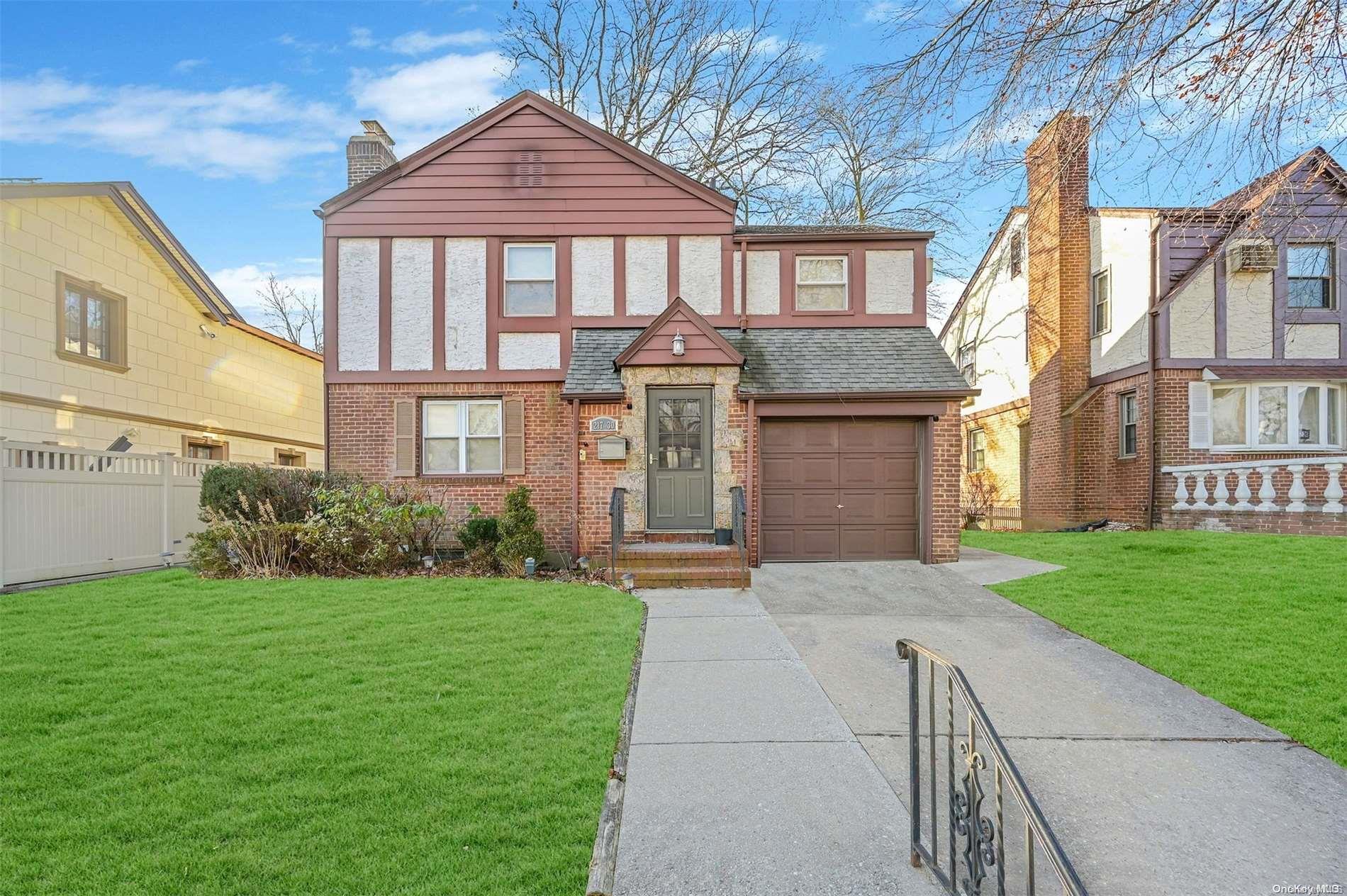 #1 photo, 217-30 Peck Avenue, 皇后区 Hollis Hills , NY 11427