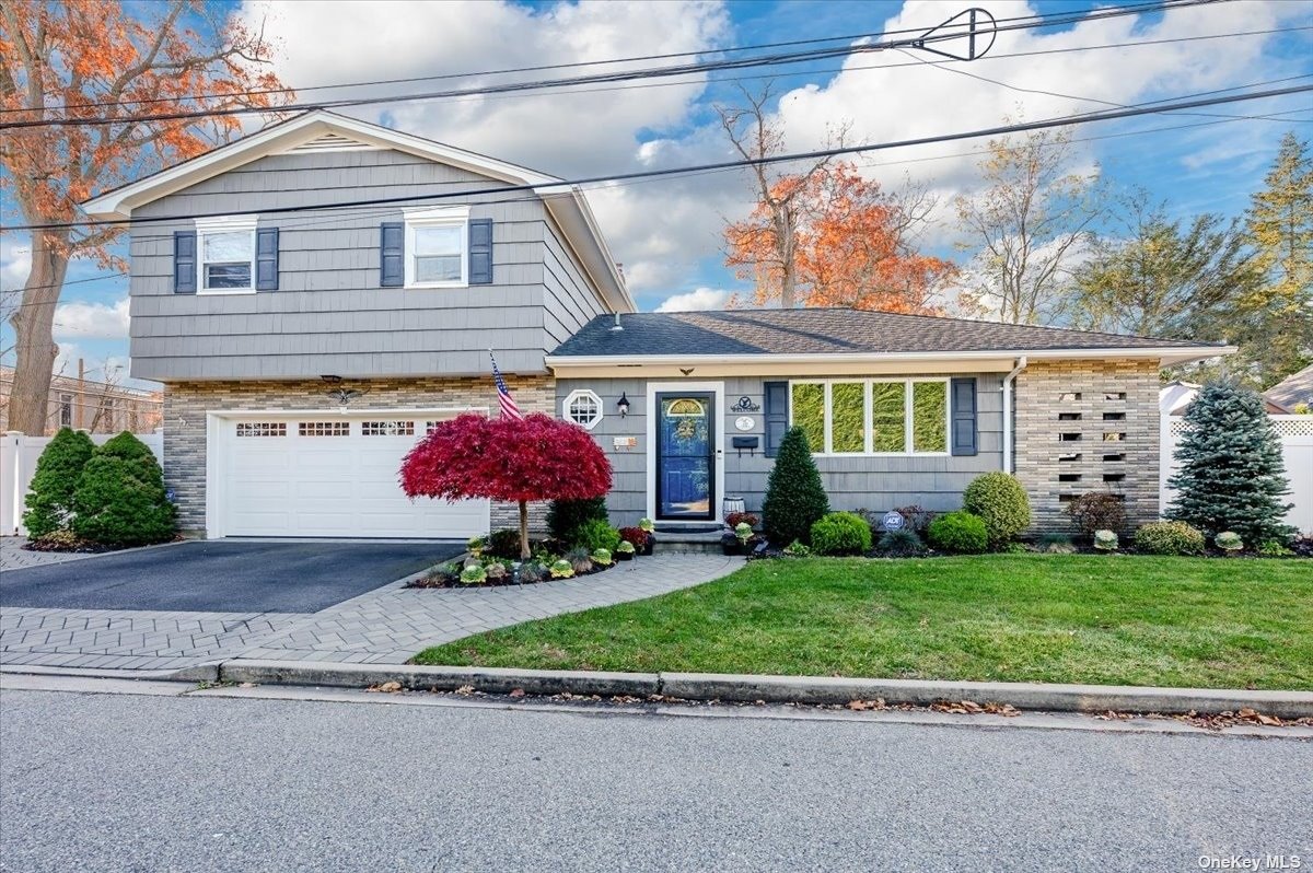 #1 photo, 70 Grove Street, 長島 Massapequa , NY 11758