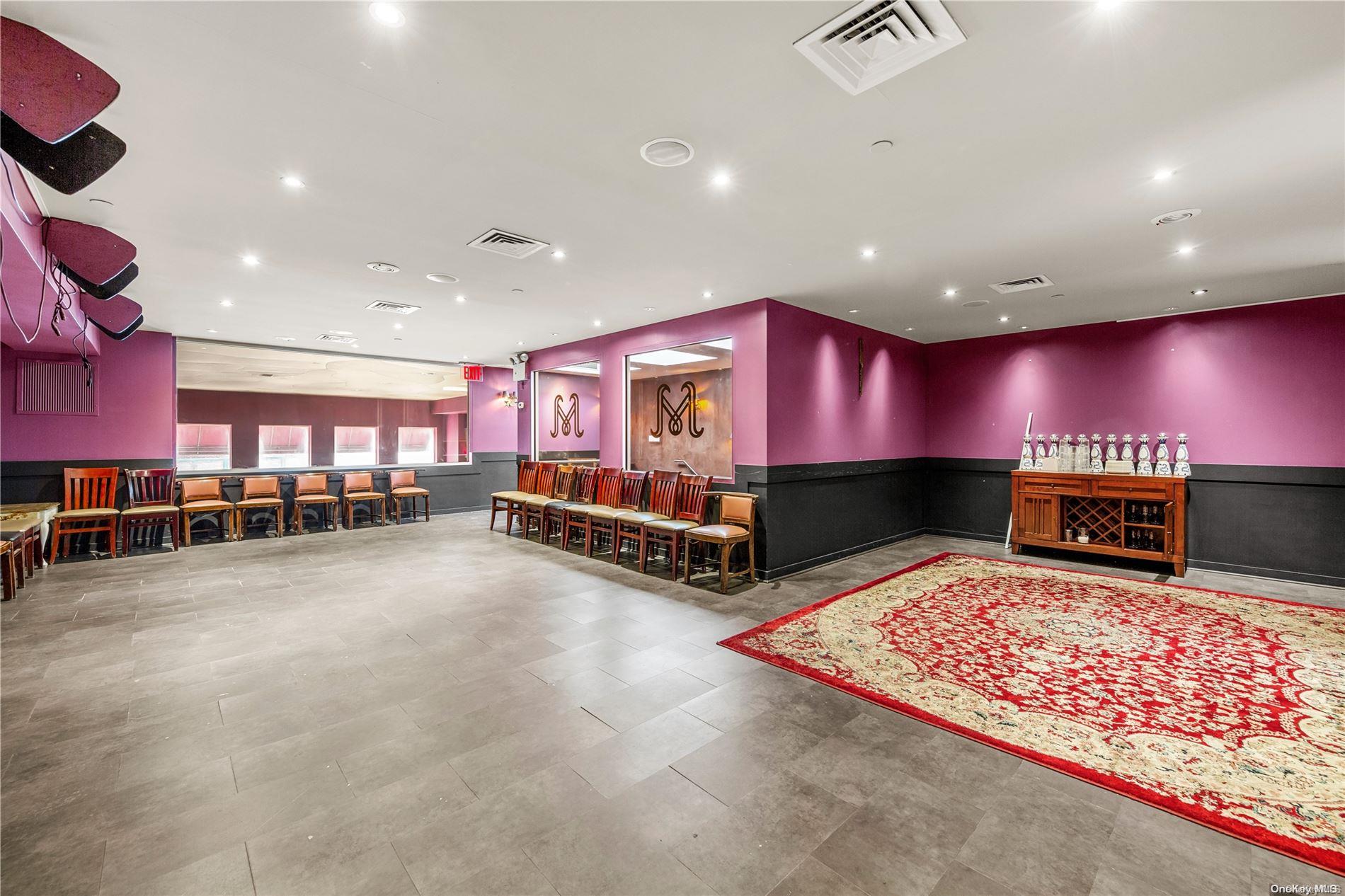 #18 photo, 46-11 Broadway, クイーンズ区 Astoria , NY 11103