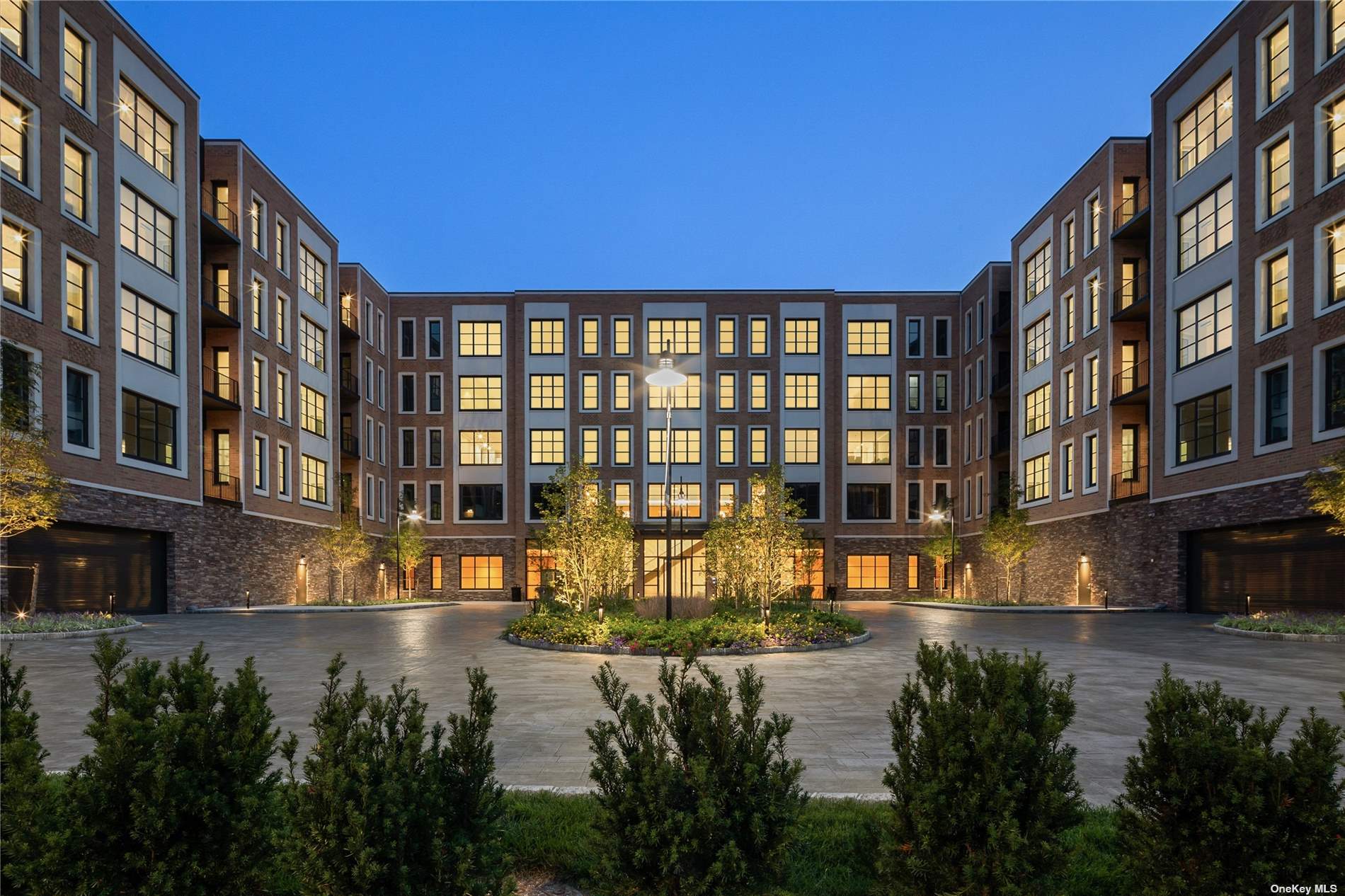 #1 photo, 100 Garvies Point Road, 长岛 格仑科夫 Glen Cove , NY 11542