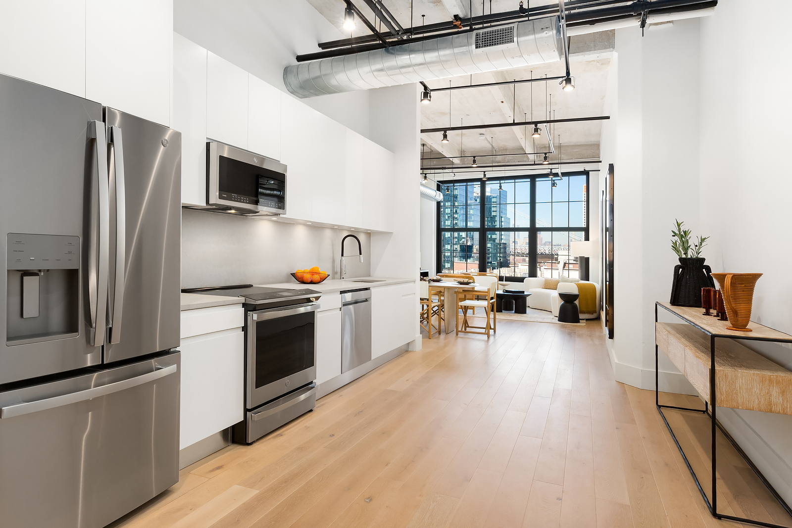 #1 photo, 475 Kent Avenue, 布鲁克林 威廉斯堡 Williamsburg , NY 11249