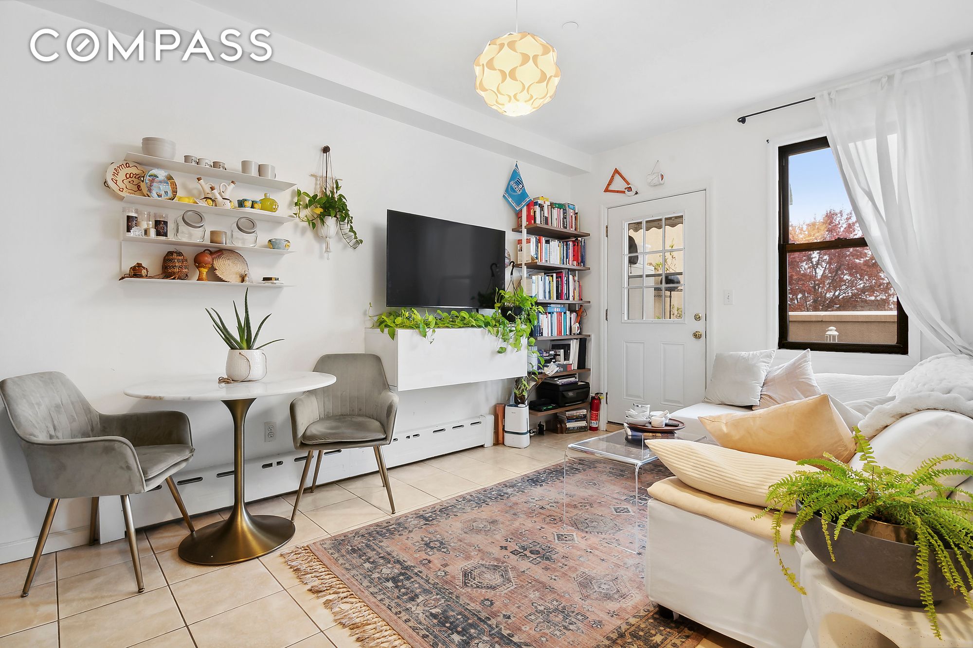 #1 photo, 351 Manhattan Avenue, 布鲁克林 威廉斯堡 Williamsburg , NY 11211