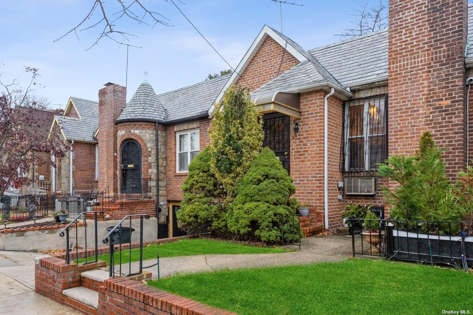 #1 photo, 114-91 180th Street, 皇后区 牙买加 Addisleigh Park , NY 11434