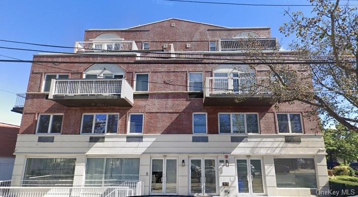 #1 photo, 6683 70th Street, 皇后区 中村 Middle Village , NY 11379