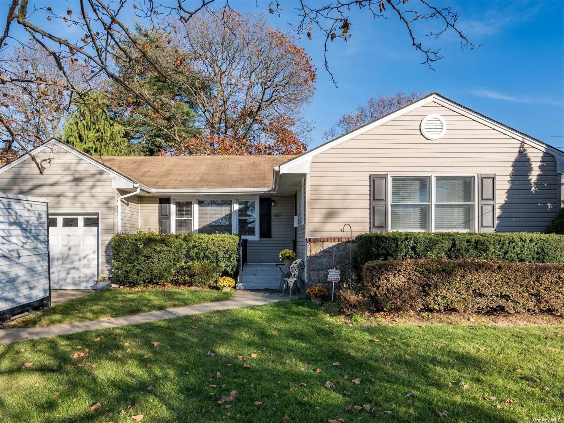 #1 photo, 1197 E Meadow Road, Merrick , NY 11566