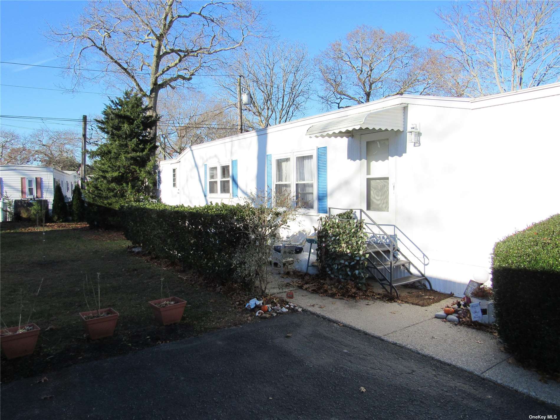 #1 photo, 37-77 Hubbard Avenue, 東長島 Riverhead , NY 11901