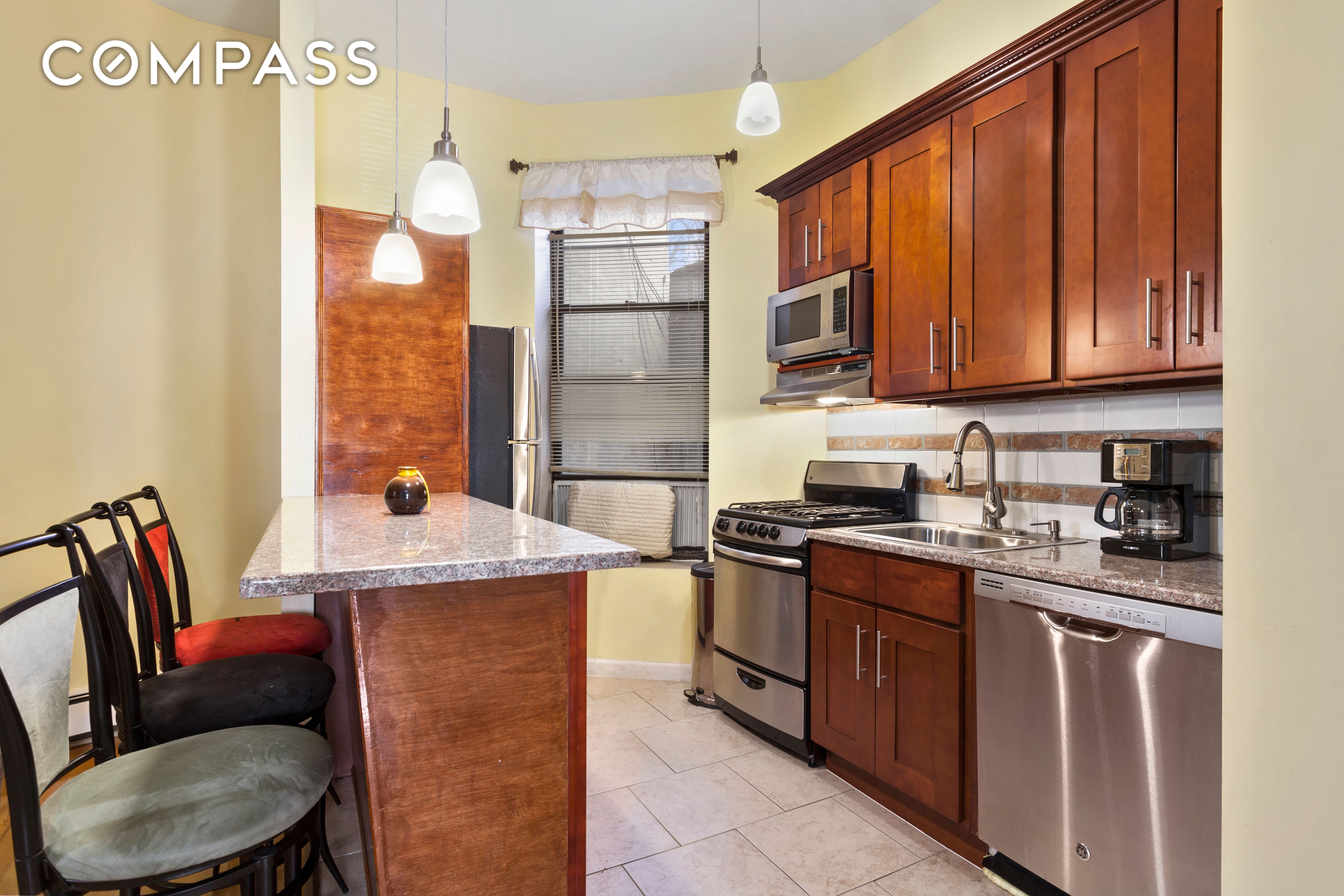 #1 photo, 913 Fulton Street, 布鲁克林 克林頓丘 Clinton Hill , NY 11238