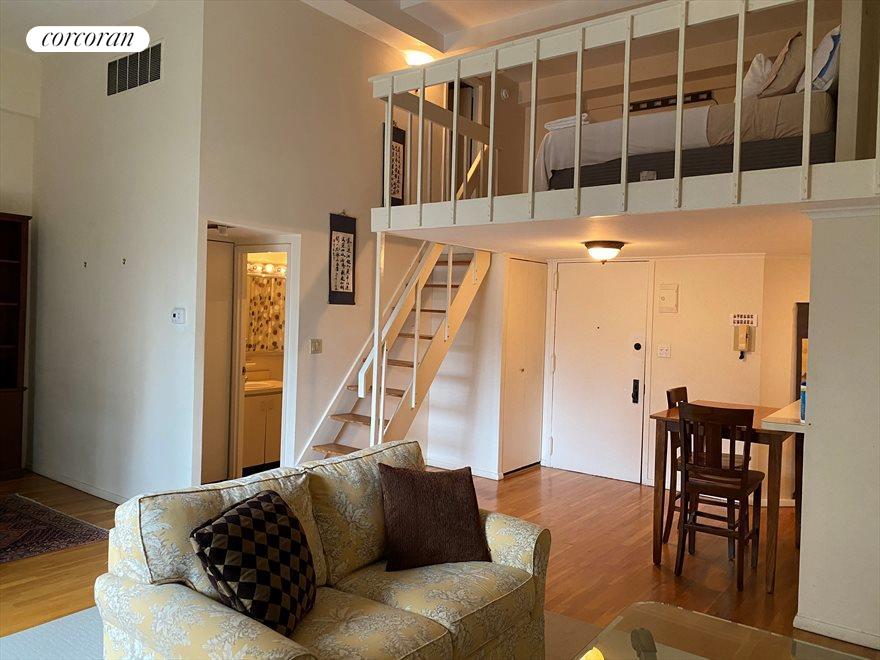 #1 photo, 253 W 73RD Street, 曼哈顿 上西城 UWS , NY 10023