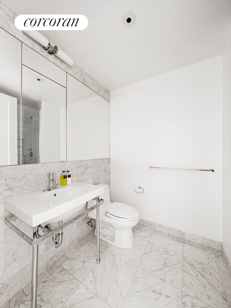 #13 photo, 110 CENTRAL Park S, マンハッタン Central Park South , NY 10019